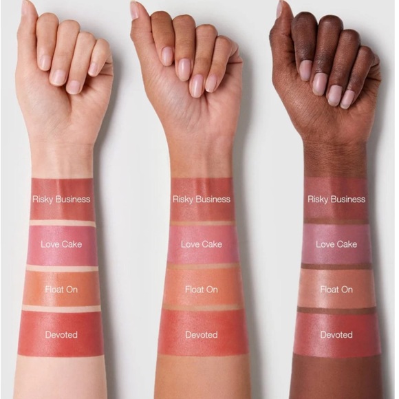 SheGlam Color Bloom Matte and Dayglow Liquid Blush Pick 1 New - Picture 3 of 3